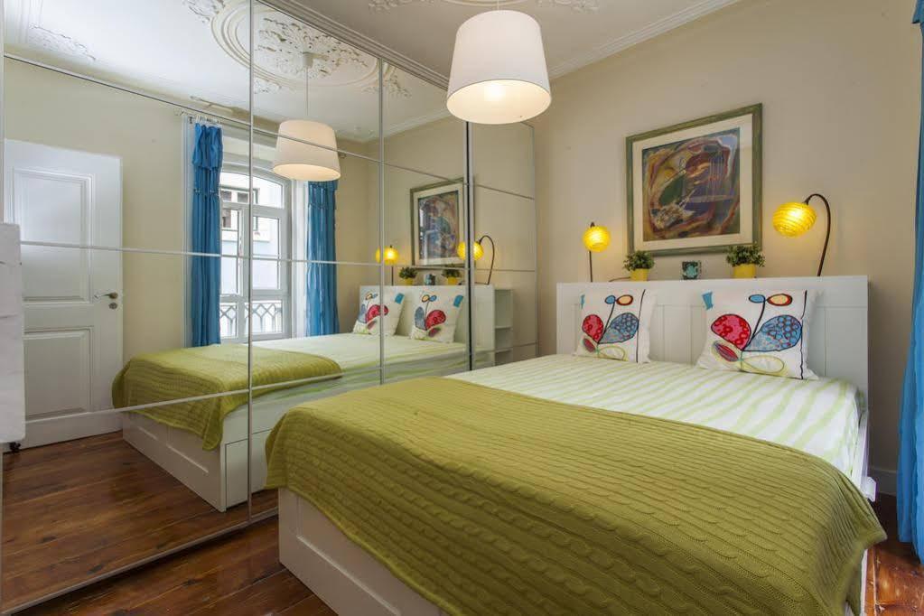 Remodeled Historic Apartment In Bairro Alto Lisboa Εξωτερικό φωτογραφία